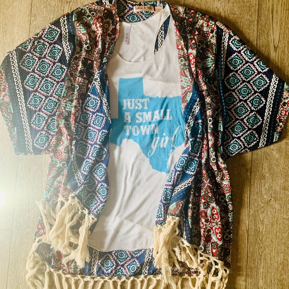 Boutique pattern kimono w/ fringe - Picture 2 of 4